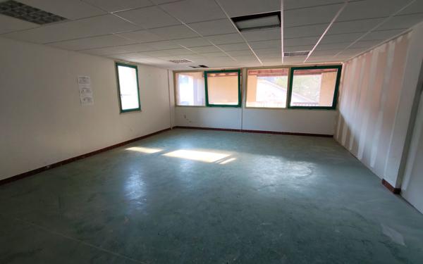 Appartement à vendre    3 pièces • 91 m2 Bielle