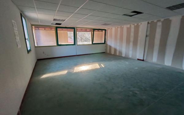 Appartement à vendre    3 pièces • 91 m2 Bielle