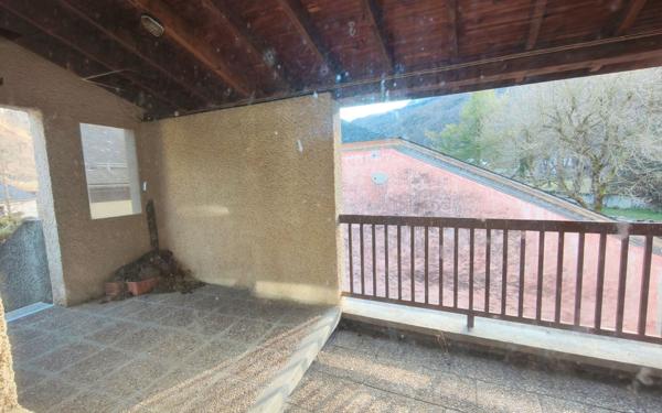 Appartement à vendre    3 pièces • 91 m2 Bielle