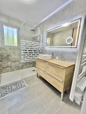 Maison traditionnelle de 102,98 m²