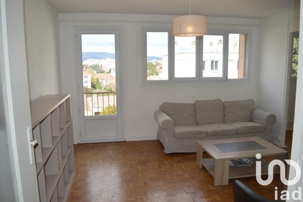 Appartement 2 pièces de 57 m² à Valence (26000)
