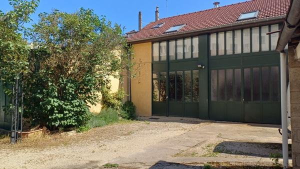 Immeuble Dijon 3 pièce(s) 244 m2