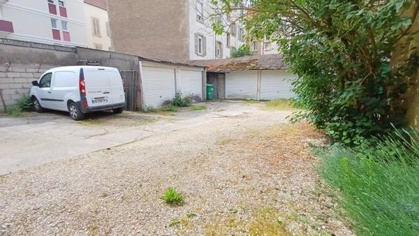 Immeuble Dijon 3 pièce(s) 244 m2