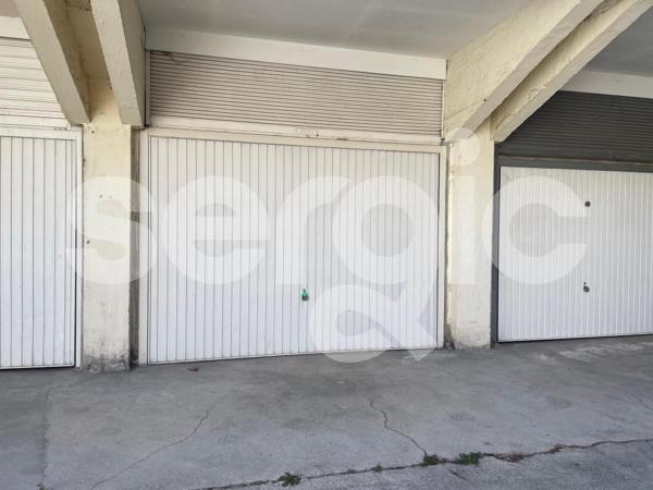 Location Garage Box 10 60200 Compiegne 43 1133 01 0022