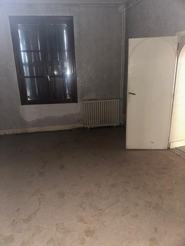 AGREABLE IMMEUBLE EN CENTRE VILLE DE CHÂTELLERAULT DANS LE CADRE ACTION COEUR DE VILLE