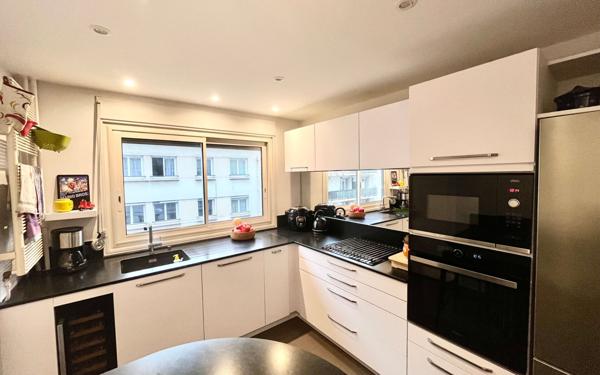 Appartement à vendre    5 pièces • 118,80 m2 Villeurbanne