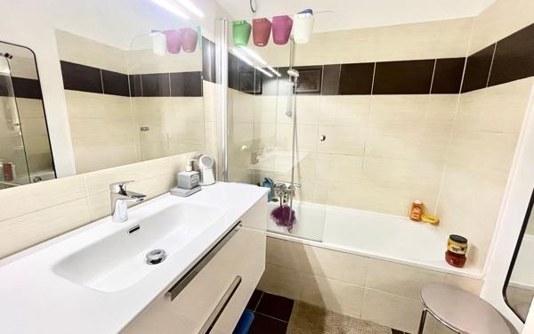 Appartement à vendre    5 pièces • 118,80 m2 Villeurbanne