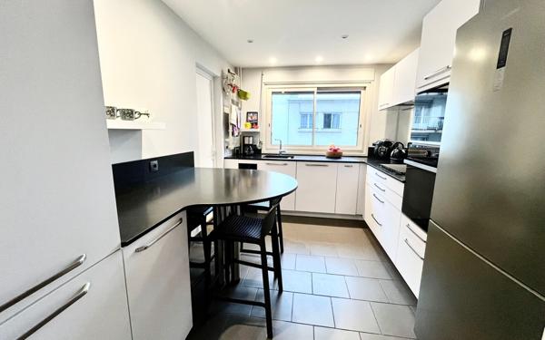 Appartement à vendre    5 pièces • 118,80 m2 Villeurbanne