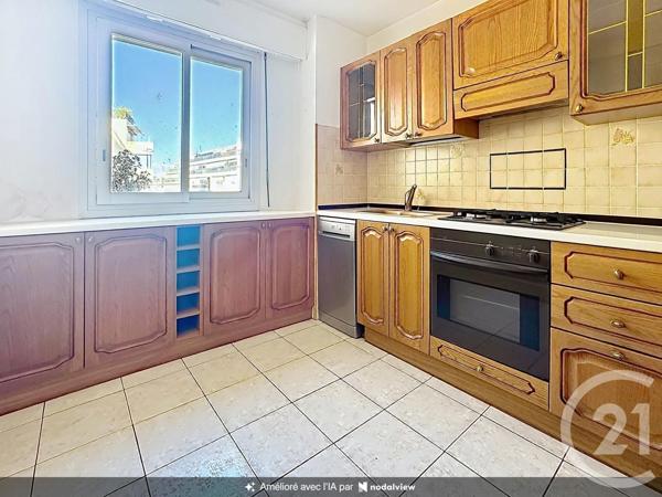Appartement F4 à vendre  4 pièces - 72,09 m 2   ANTIBES  - 06