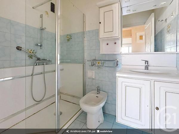 Appartement F4 à vendre  4 pièces - 72,09 m 2   ANTIBES  - 06