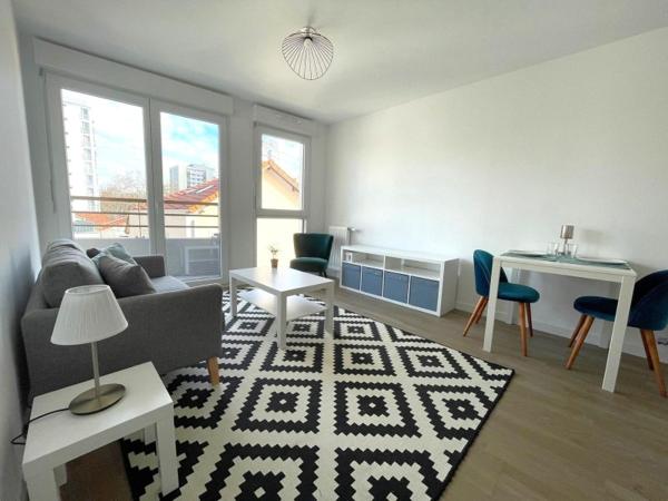 Location / Appartement T2