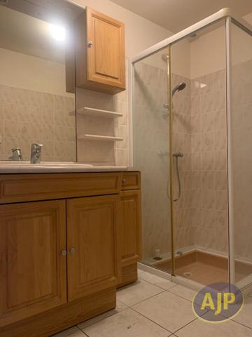 Vente maison Sainte Gemmes D Andigne : 107 650 € - AJP Immobilier Segré