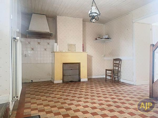 Vente maison Sainte Gemmes D Andigne : 107 650 € - AJP Immobilier Segré