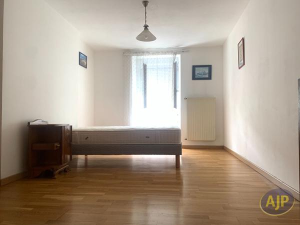 Vente maison Sainte Gemmes D Andigne : 107 650 € - AJP Immobilier Segré