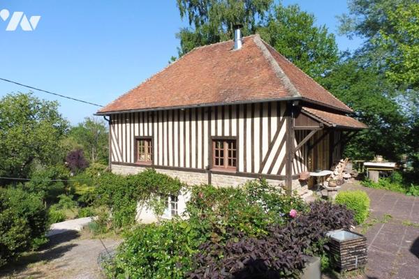 SAINT PIERRE EN AUGE - LIVAROT Ensemble de 2 maisons