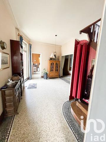 Maison à vendre 11 pièces 340 m² Saint-Quentin