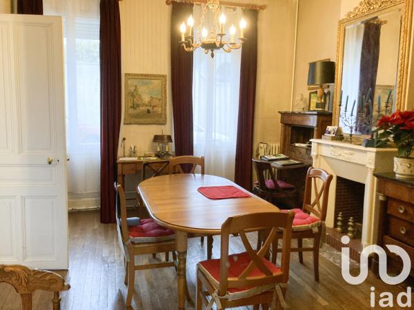 Maison à vendre 11 pièces 340 m² Saint-Quentin