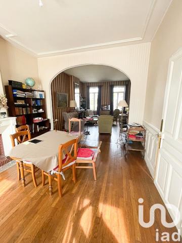 Maison à vendre 11 pièces 340 m² Saint-Quentin