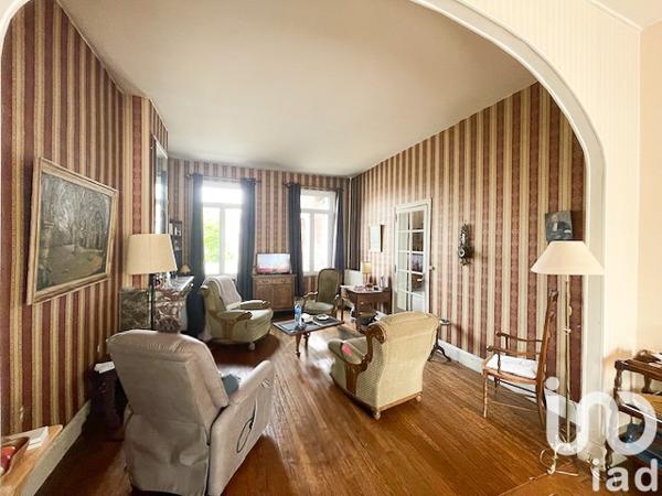 Maison à vendre 11 pièces 340 m² Saint-Quentin