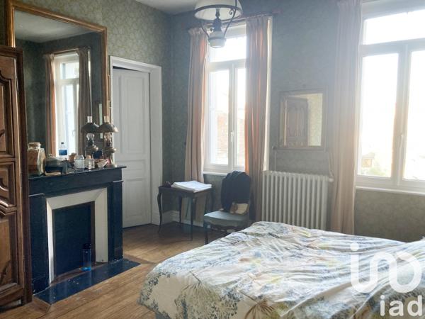 Maison à vendre 11 pièces 340 m² Saint-Quentin