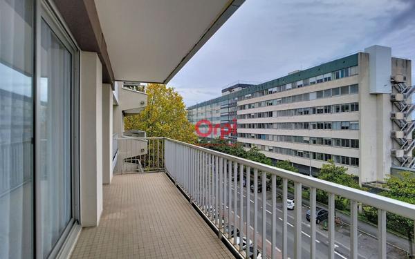 Appartement à louer    4 pièces • 90,86 m2 Angers