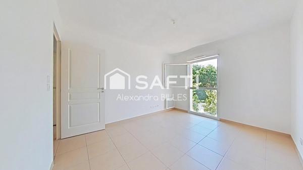 Appartement T3 avec terrasse et place de parking sécurisé