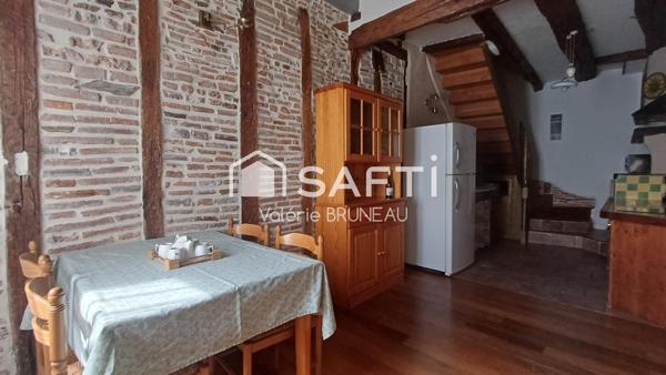 Charmante maison de ville 4 niveaux avec balcons – Centre Castres