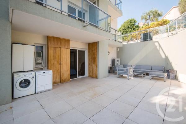 Appartement F4 à vendre  4 pièces - 112,94 m 2   NICE  - 06