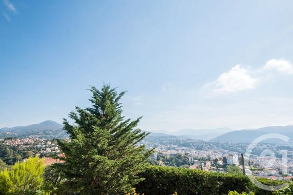 Appartement F4 à vendre  4 pièces - 112,94 m 2   NICE  - 06