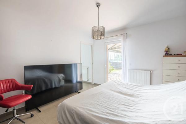 Appartement F4 à vendre  4 pièces - 112,94 m 2   NICE  - 06