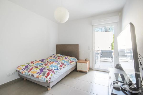 Appartement F4 à vendre  4 pièces - 112,94 m 2   NICE  - 06