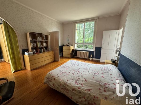 Maison 8 pièces de 190 m² à Conches-en-Ouche (27190)