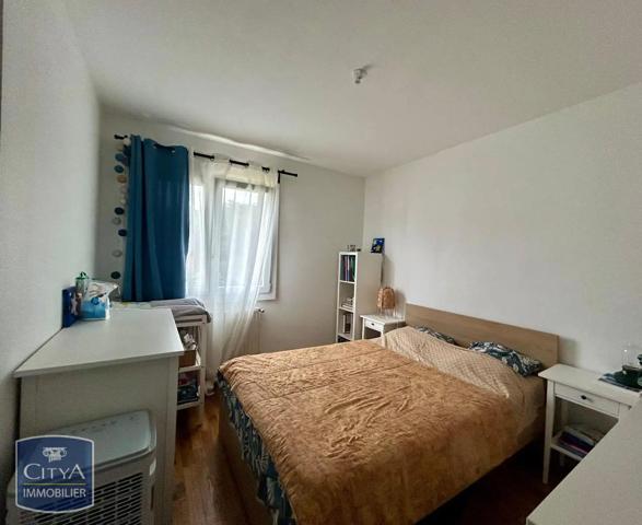 Appartement à louer 3 pièces 69.53m² Saint-Avertin (37550)