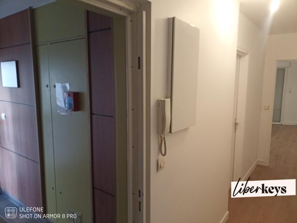 445000€ Faire une offre. 70 m², 1chb ou 2 chb possibles, double salon, traversant, balcon + terrasse. 