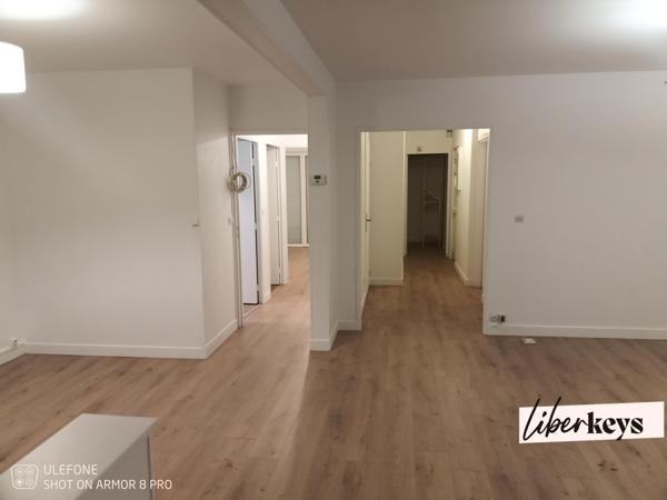 445000€ Faire une offre. 70 m², 1chb ou 2 chb possibles, double salon, traversant, balcon + terrasse. 