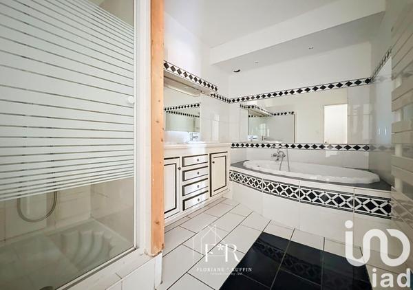 Appartement à vendre 3 pièces 104 m² Carpentras