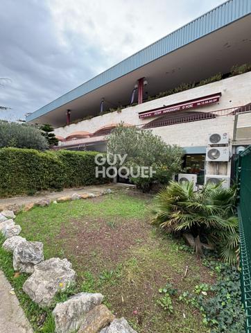 IMMEUBLE À LOUER DE 106,00 M²