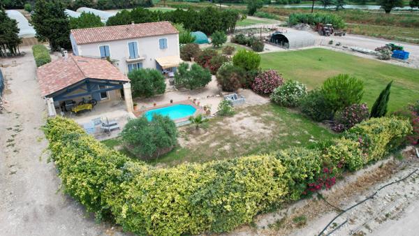 Maison 5 pièces - 207 m² Exclusivité efficity