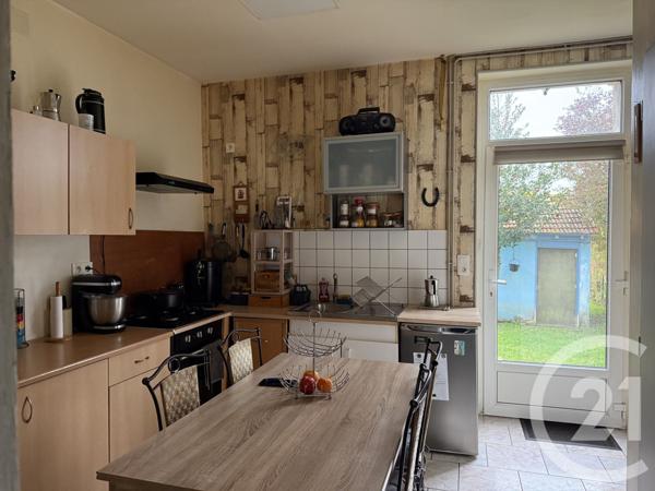 Immeuble à vendre  125,68 m2 JARNY - 54