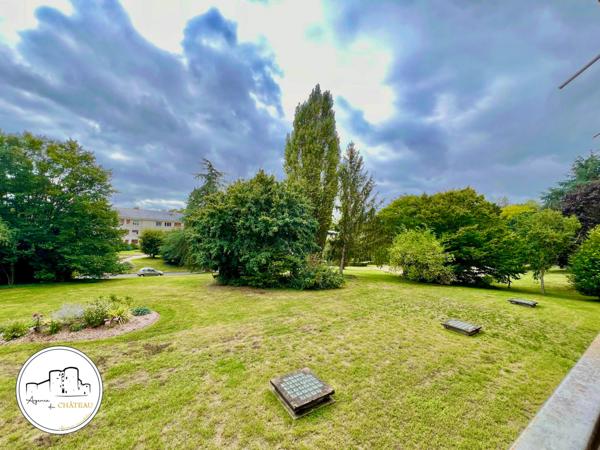 Avrillé (49240) PROCHE PARC DE LA GARENNE - GRAND TYPE 5