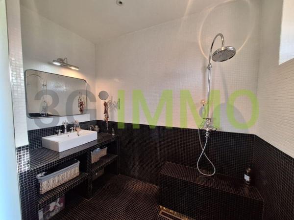 Vente / Maison avec dépendance