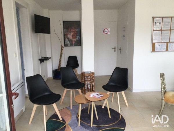 Location boutique/local commercial 90 m² Étiolles