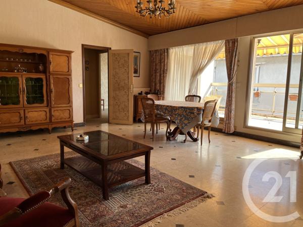 Maison à vendre  7 pièces - 272 m2 ST MAUR DES FOSSES - 94