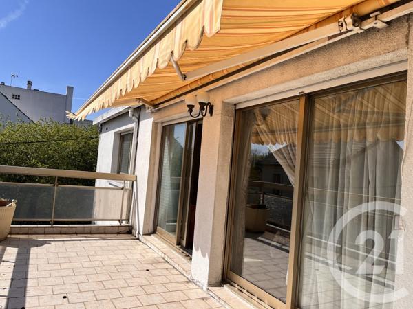 Maison à vendre  7 pièces - 272 m2 ST MAUR DES FOSSES - 94