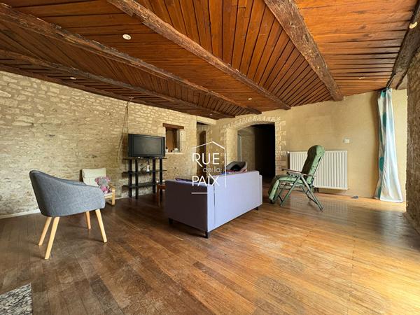 79800 LA MOTHE SAINT HERAY Maison 7 pièces 175 m²