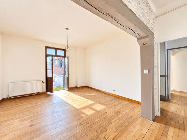 Appartement Dijon sud 5 pièces de 115 m2 en duplex.