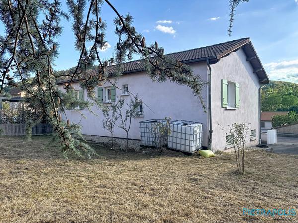 Maison individuelle avec terrain et garage