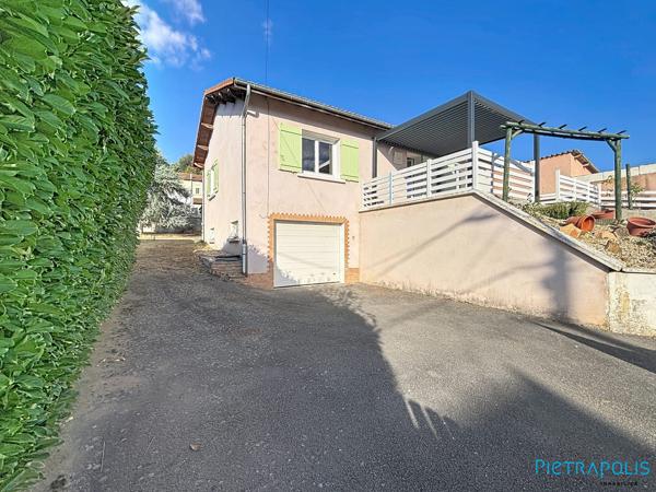 Maison individuelle avec terrain et garage