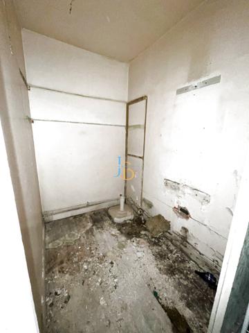 Bourges (18000) ???? SPÉCIAL INVESTISSEUR – IMMEUBLE À RESTAURER ENTIÈREMENT – FORT POTENTIEL LOCATIF ????