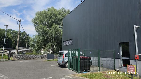 Spécial investisseur/Actif commercial occupé – Bail à construction jusqu'en 2052